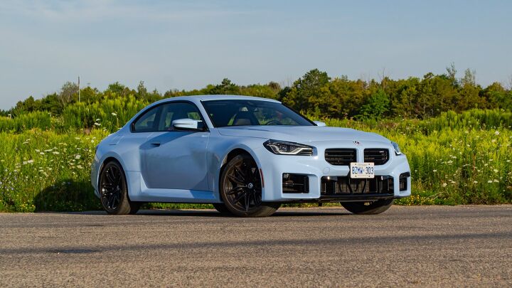 2 Reasons the 2023 BMW M2 is the Best Drivers’ BMW, and 2 It Isn’t