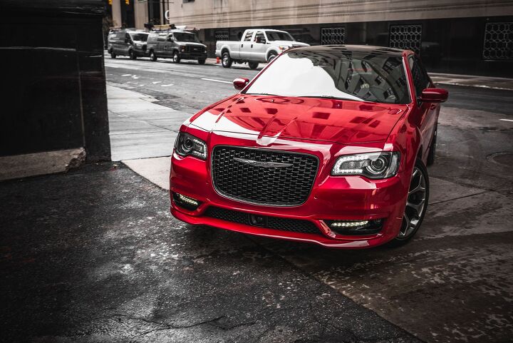 2018 Chrysler 300 Review