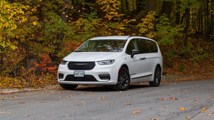 3 Things We Love About the Chrysler Pacifica and 2 Things We Do Not