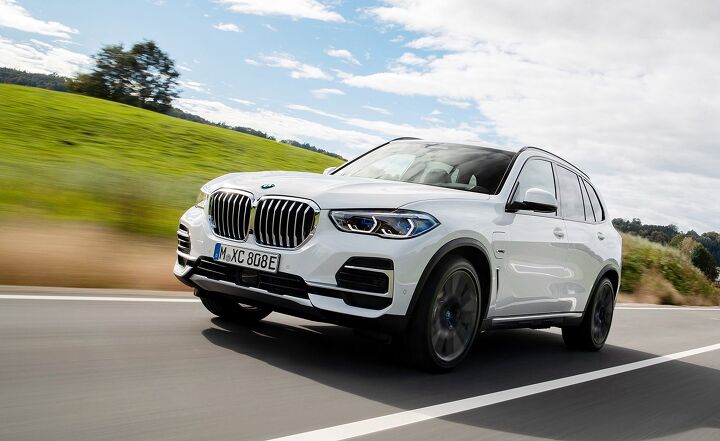 BMW X5 - Review, Specs, Pricing, Features, Videos and More