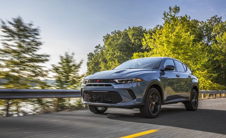 Dodge Hornet is Back With Electrified R/T and New PowerShot Feature