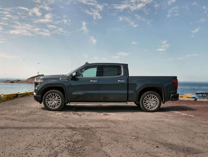 GMC Sierra Diesel's Power and Fuel Economy Figures Leaked