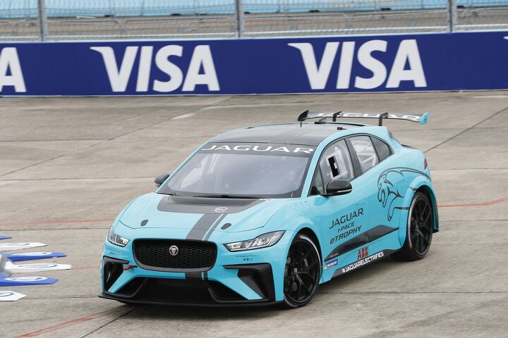 Jaguar's Electric Racing Crossover is Real and It's Awesome