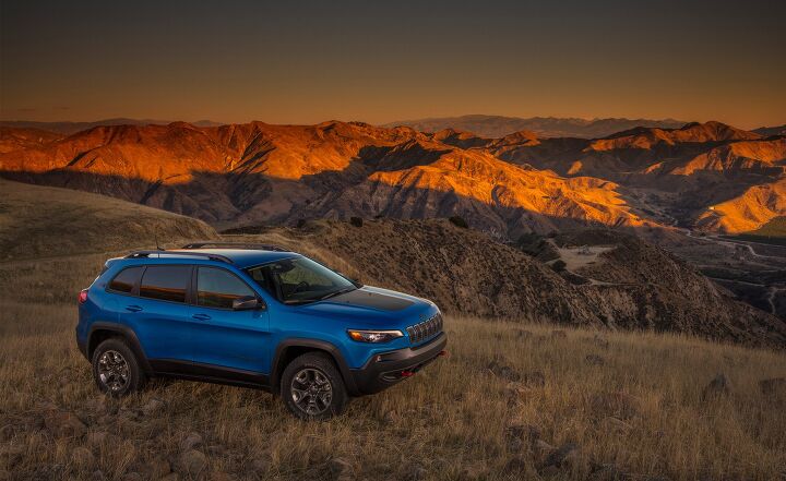 Jeep Simplifies Cherokee Lineup For 2023; No V6, AWD Only