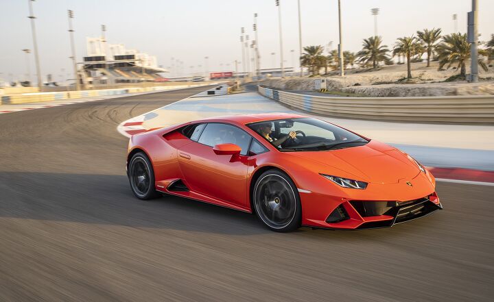 Lamborghini Huracan – Review, Specs, Pricing, Features, Videos and More