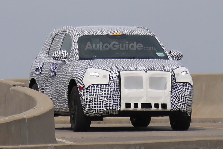 Lincoln's MKC Successor Spied Testing for the First Time