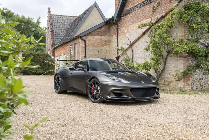 Lotus Evora GT430 Offers Up More Downforce, 190 MPH Top Speed