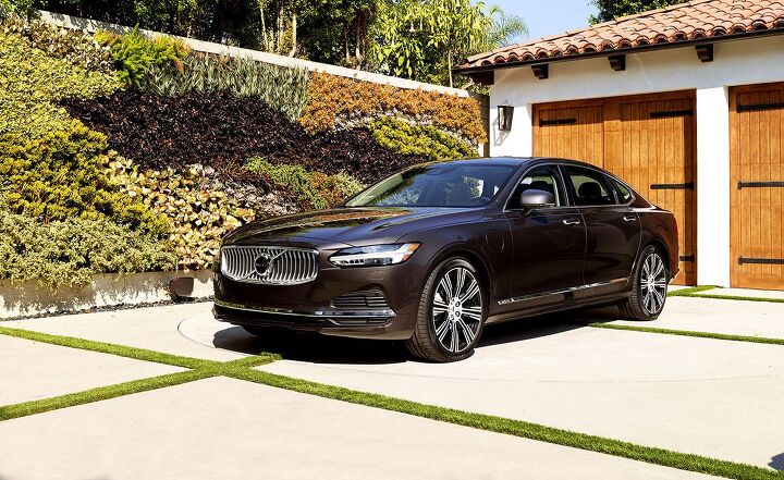 Volvo S90 – Review, Specs, Pricing, Features, Videos and More